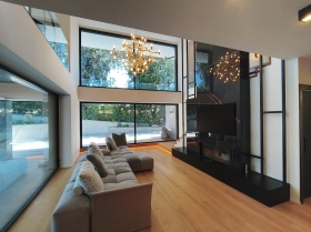 Villa Zona EUR - COSTRUZIONI IMMOBILIARI